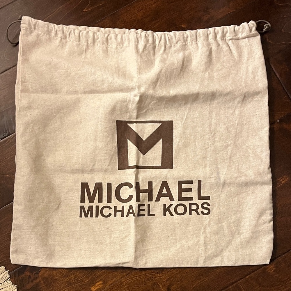 Michael Kors Beige Drawstring Dust Bag